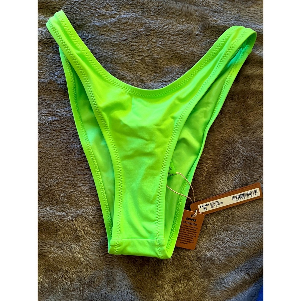 SKIMS SWIM CHEEKY TANGA BOTTOMS